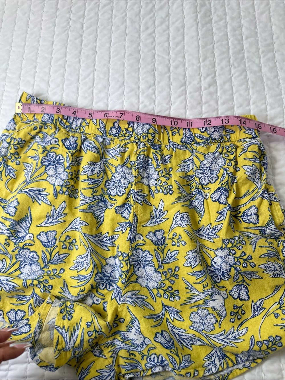 Universal Thread Waistband Yellow Floral High-Rise Pull-On Shorts Summer Size M - Picture 5 of 8